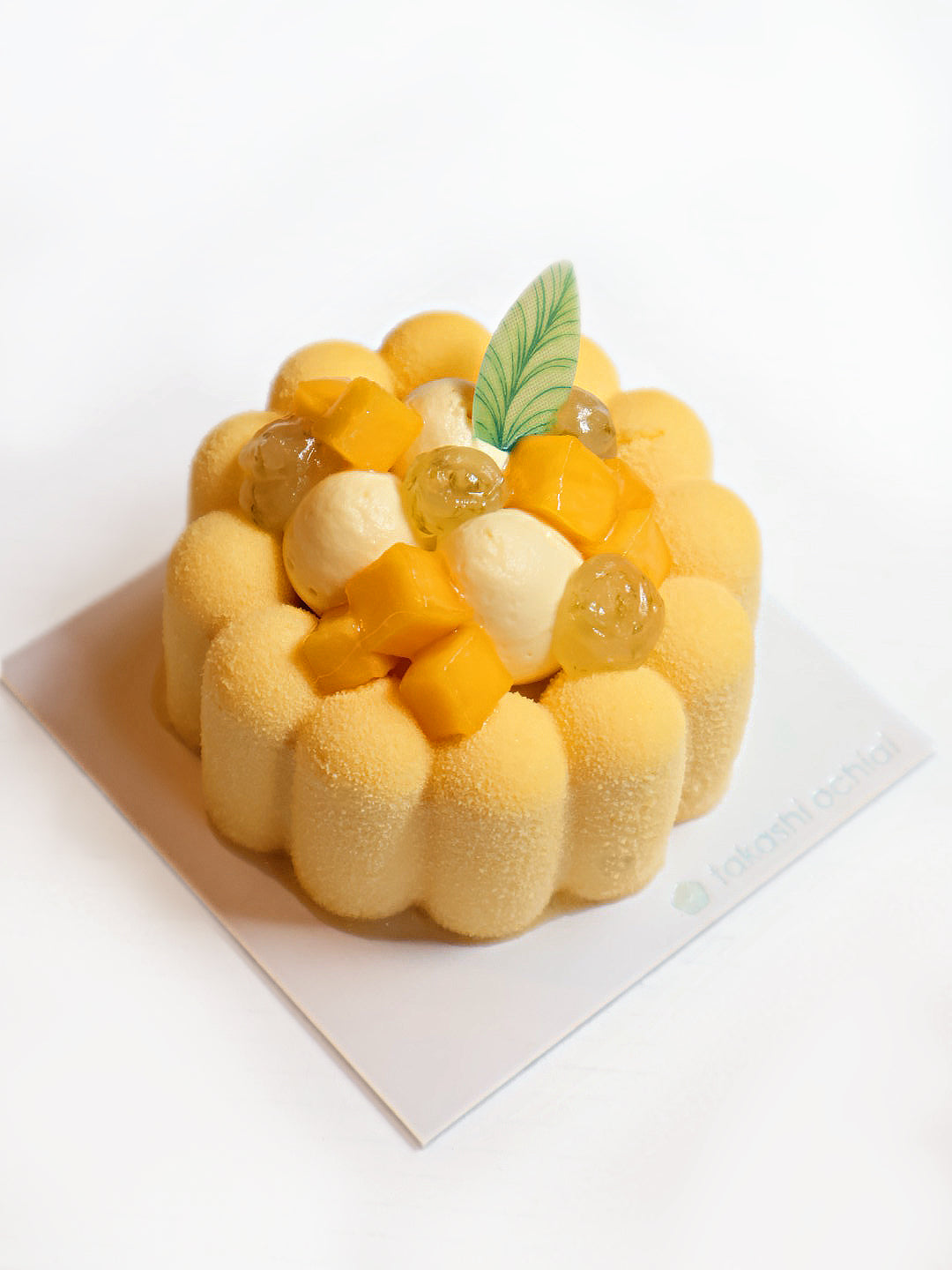 CHARLOTTE MANGO